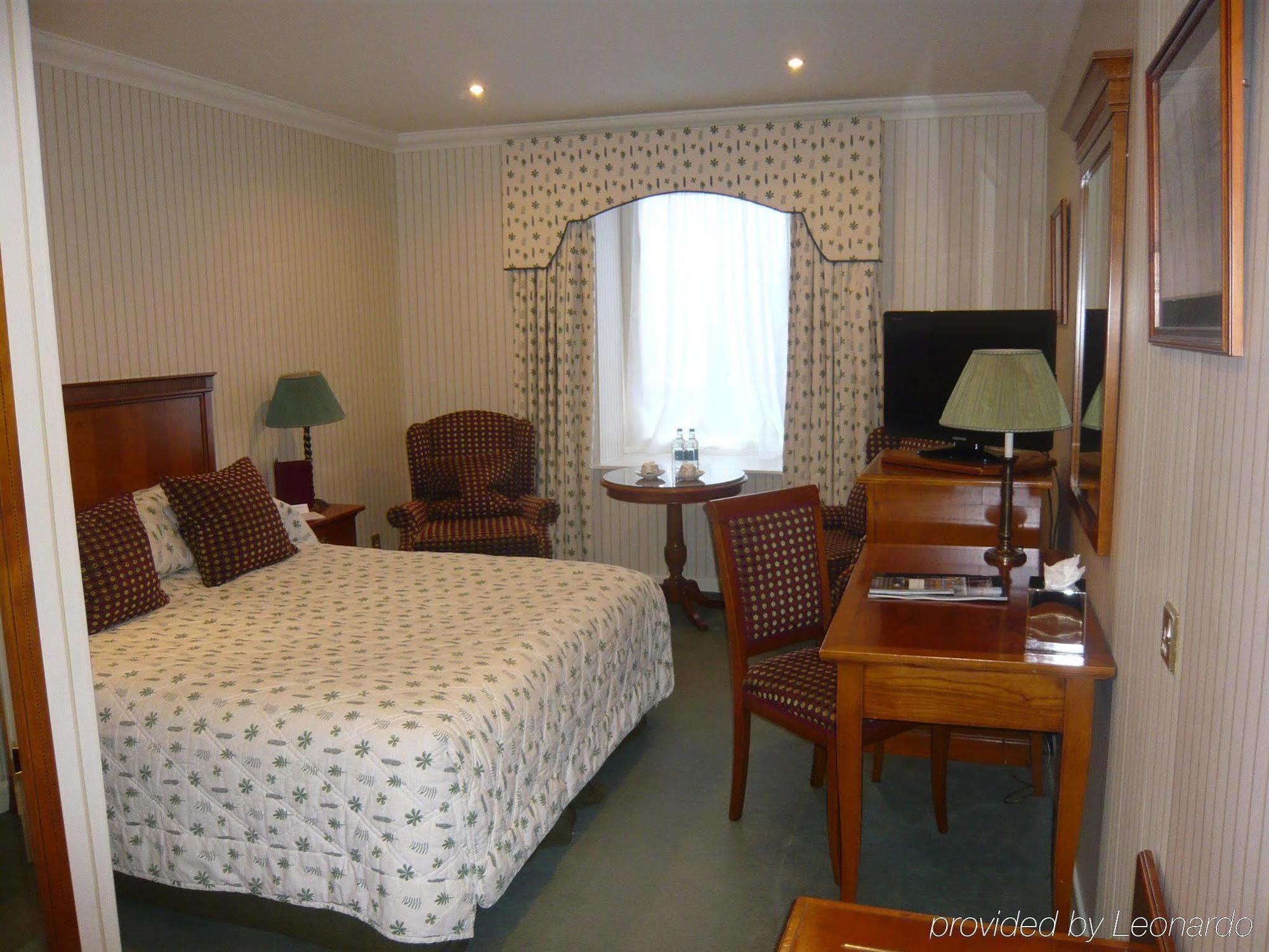 Lakeside Hotel And Spa Ngoại thất bức ảnh