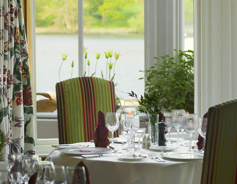 Lakeside Hotel And Spa Ngoại thất bức ảnh